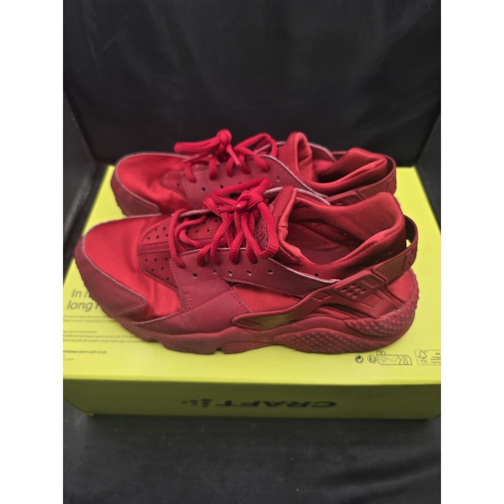 Nike Air Hurache Women's - image 3